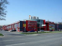 Moskowsky district, 购物中心 "Торговый Двор", Moskovskoe road, 房屋 7А