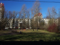 Moskowsky district, Krasnoputilovskaya st, 房屋 64. 公寓楼