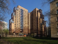 Moskowsky district, Krasnoputilovskaya st, 房屋 125. 公寓楼