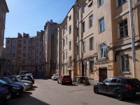 Moskowsky district, Kievskaya st, 房屋 22-24 ЛИТ А. 公寓楼