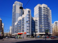 Moskowsky district, st Smolenskaya, house 18. Apartment house