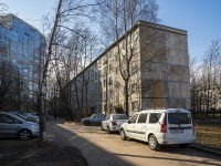 Nevsky district, avenue Aleksandrovskoj fermi, house 7. Apartment house
