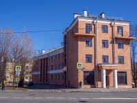 Nevsky district,  Babushkin, house 18. Apartment house