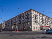 Nevsky district,  Babushkin, house 26. Apartment house