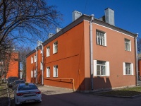 Nevsky district, Babushkin , house 25. Apartment house