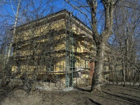 Nevsky district,  Babushkin, house 37. Apartment house