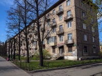 Nevsky district, Yelizarov avenue, 房屋 19. 公寓楼