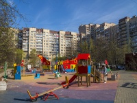 Nevsky district, Bolshevikov avenue, house 1. Apartment house