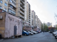Nevsky district, Bolshevikov avenue, house 3. Apartment house