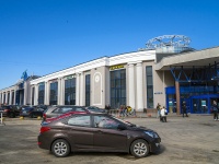 Nevsky district, avenue Bolshevikov, house 18. retail entertainment center