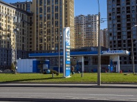 Nevsky district, 加油站 "Газпромнефть", Dybenko st, 房屋 1/1