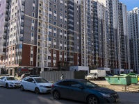 Nevsky district, Dybenko st, 房屋 5 к.1. 公寓楼