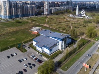 Nevsky district, Antonov-Ovseenko , 房屋 2. 体育中心