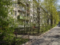 Nevsky district, Antonov-Ovseenko , 房屋 13 к.3. 公寓楼