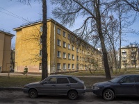 Nevsky district, Farforovskaya st, 房屋 16. 公寓楼