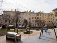 Nevsky district, Farforovskaya st, house 18. Apartment house