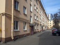 Nevsky district, Farforovskaya st, house 28. Apartment house