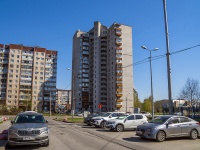 Nevsky district, Badaev , house 5. Apartment house