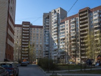 Невский район, улица Бадаева, дом 9. многоквартирный дом