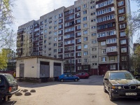 Nevsky district, Dzhon Rid st, house 5 к.1. Apartment house