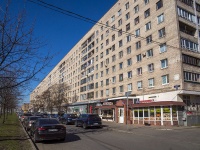Nevsky district, Narodnaya st, 房屋 16. 公寓楼