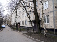 Nevsky district, Narodnaya st, 房屋 25. 公寓楼