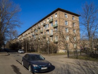 Nevsky district,  Olga Berggolz, house 17. Apartment house