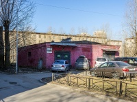 Nevsky district, ​Творческая студия "Арт гараж", Olga Berggolz , house 17 к.2