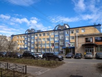 Nevsky district, st Pinegin, house 4. office building