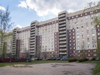 Nevsky district, Pyatiletok avenue, 房屋 3. 公寓楼
