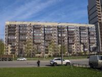 Nevsky district, Pyatiletok avenue, house 7 к.1. Apartment house