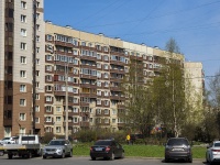Nevsky district, avenue Pyatiletok, house 7 к.2. Apartment house