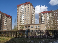 Nevsky district, avenue Pyatiletok, house 17 к.5. Apartment house