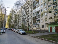 Nevsky district, Iskrovskiy , house 4 к.3. Apartment house