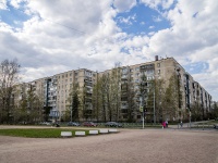 Nevsky district,  Iskrovskiy, house 9. Apartment house
