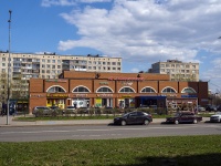 Nevsky district, Торговый комплекс "Правобережный", Iskrovskiy , 房屋 12