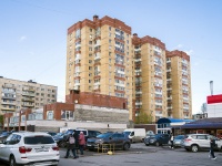 Nevsky district, Iskrovskiy , house 22. Apartment house