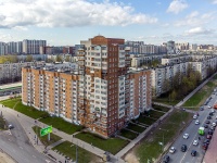 Nevsky district, Iskrovskiy , house 19 к.1. Apartment house