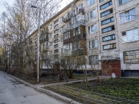 Nevsky district, Iskrovskiy , house 27. Apartment house