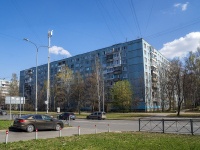 Nevsky district,  Iskrovskiy, house 30. Apartment house