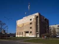 Nevsky district,  Iskrovskiy, house 38. office building