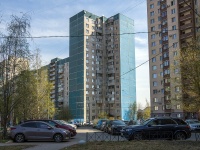 Nevsky district, Klochkov alley, house 8. Apartment house