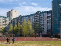 Nevsky district, Klochkov alley, house 10. Apartment house