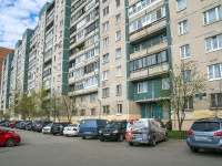 Nevsky district, Kollontay , 房屋 12 к.2. 公寓楼