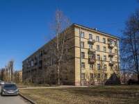Nevsky district, st Tkachey, house 42. Apartment house