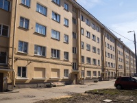 Nevsky district, Rabfakovskaya st, house 3 к.1. Apartment house