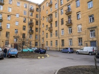 Nevsky district, Matyushenko alley, house 16. Apartment house