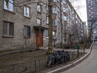 Nevsky district, Nevzorovoy , house 12. Apartment house