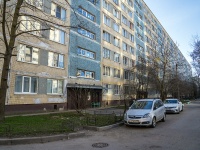 Nevsky district, Shotman , house 4. Apartment house