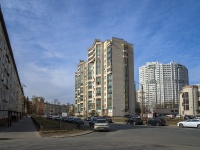 Nevsky district, Shelgunov st, 房屋 7 к.1. 公寓楼